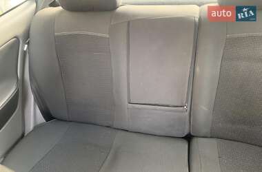 Лифтбек Skoda Octavia 2000 в 