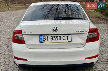 Лифтбек Skoda Octavia 2013 в 