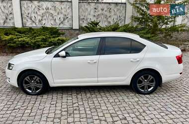 Лифтбек Skoda Octavia 2013 в 