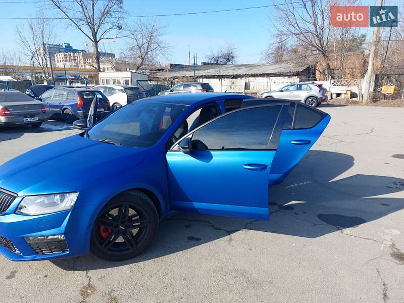 Лифтбек Skoda Octavia 2015 в Житомире