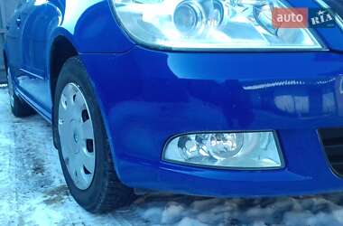 Лифтбек Skoda Octavia 2009 в 