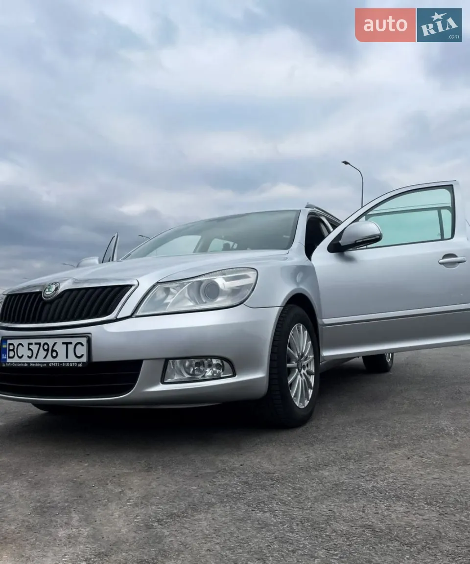 2010 Skoda Octavia - мініатюра 23