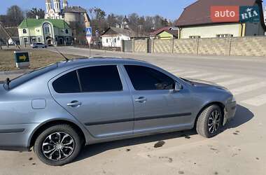 Ліфтбек Skoda Octavia 2005 в 