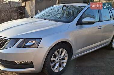Универсал Skoda Octavia 2018 в 