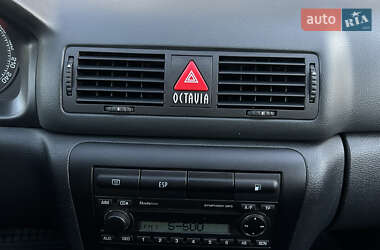 Универсал Skoda Octavia 2009 в 