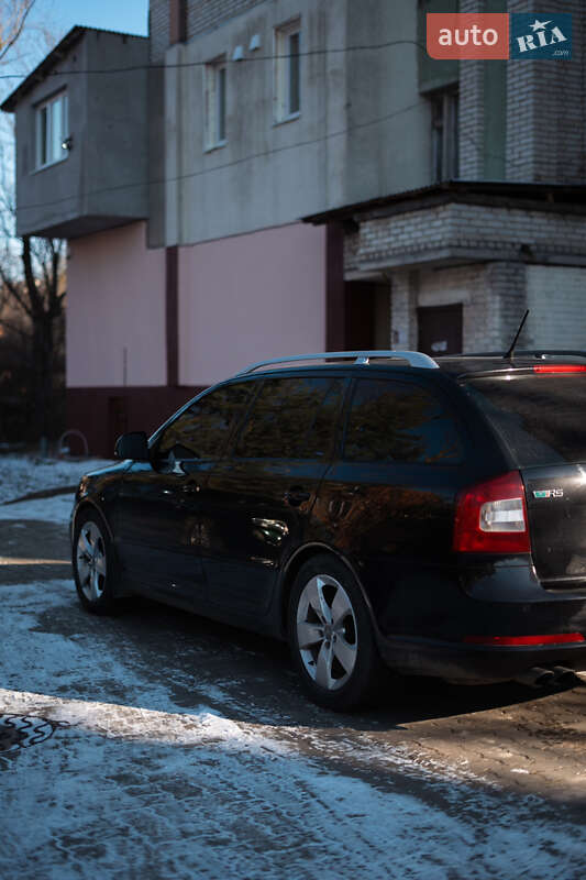 Универсал Skoda Octavia 2011 в Самборе фото 3 Универсал Skoda Octavia 2011 в Самборе