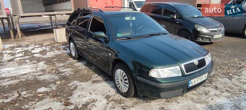 Универсал Skoda Octavia 2002 в Киеве