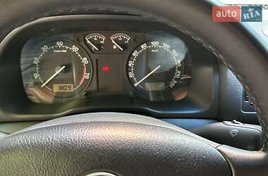 Лифтбек Skoda Octavia 2009 в 