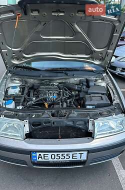 Лифтбек Skoda Octavia 2009 в 