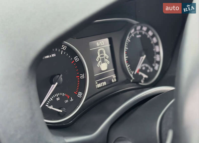 Універсал Skoda Octavia 2011 в Вишгороді