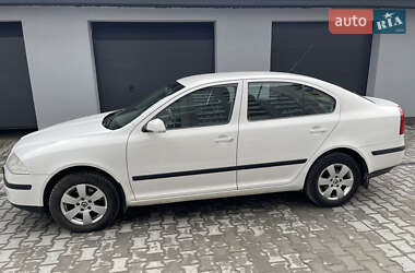 Лифтбек Skoda Octavia 2008 в 