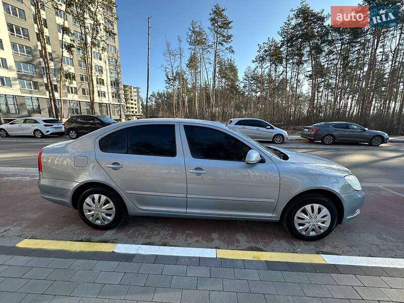 Лифтбек Skoda Octavia 2010 в Киеве