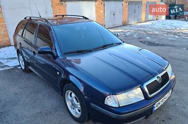 Універсал Skoda Octavia 2001 в 