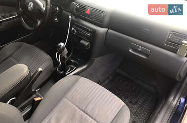Лифтбек Skoda Octavia 2001 в 