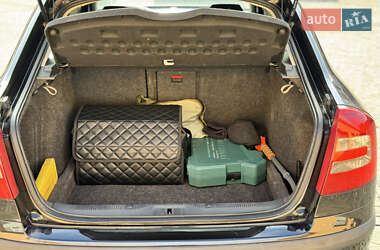 Лифтбек Skoda Octavia 2008 в 