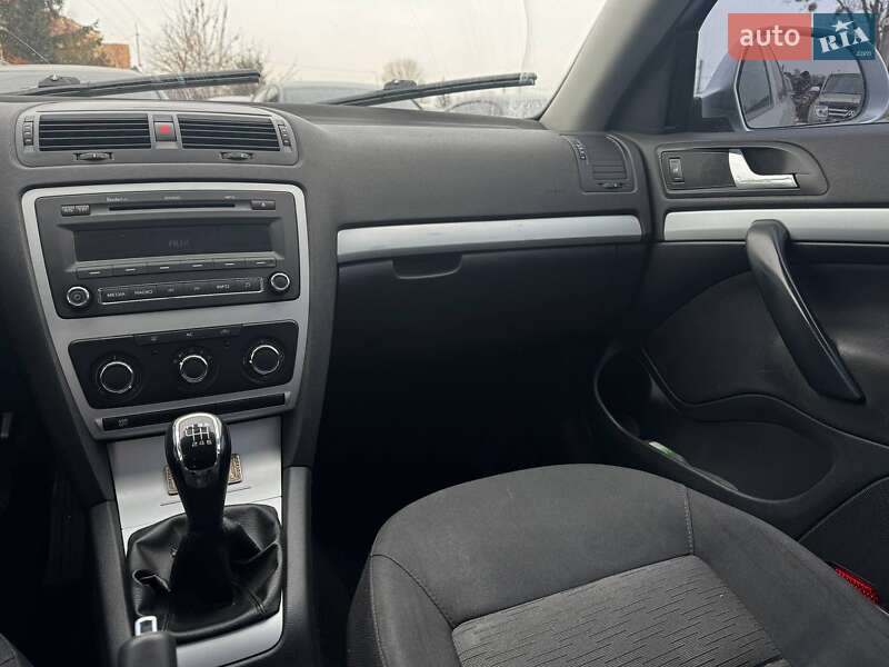 Ліфтбек Skoda Octavia 2011 в Харкові