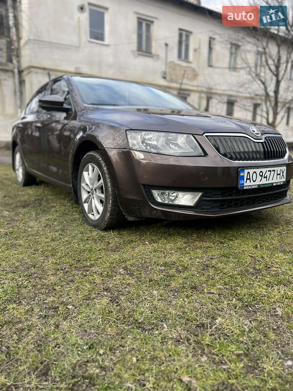 Ліфтбек Skoda Octavia 2016 в Мукачевому