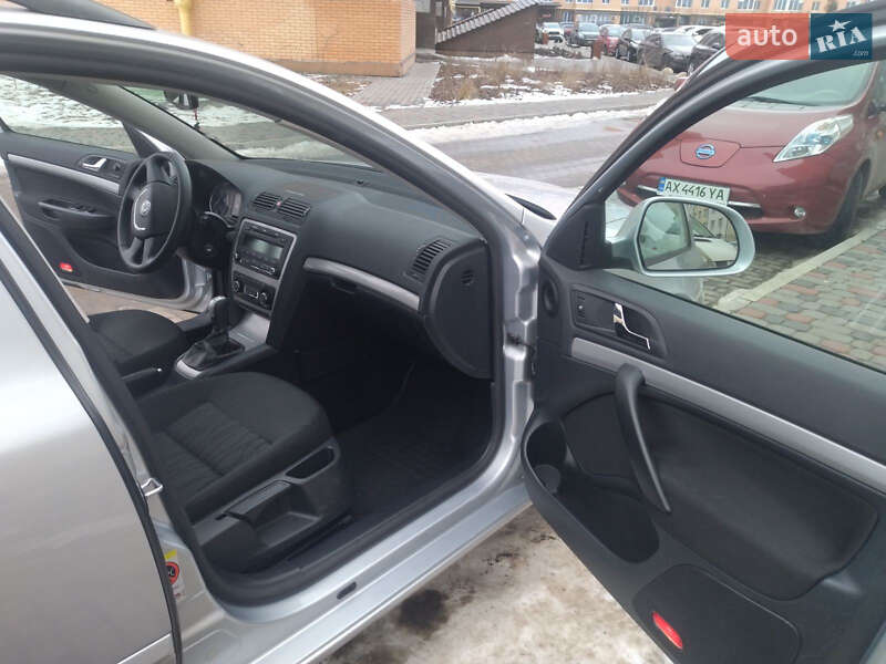 Універсал Skoda Octavia 2008 в Харкові