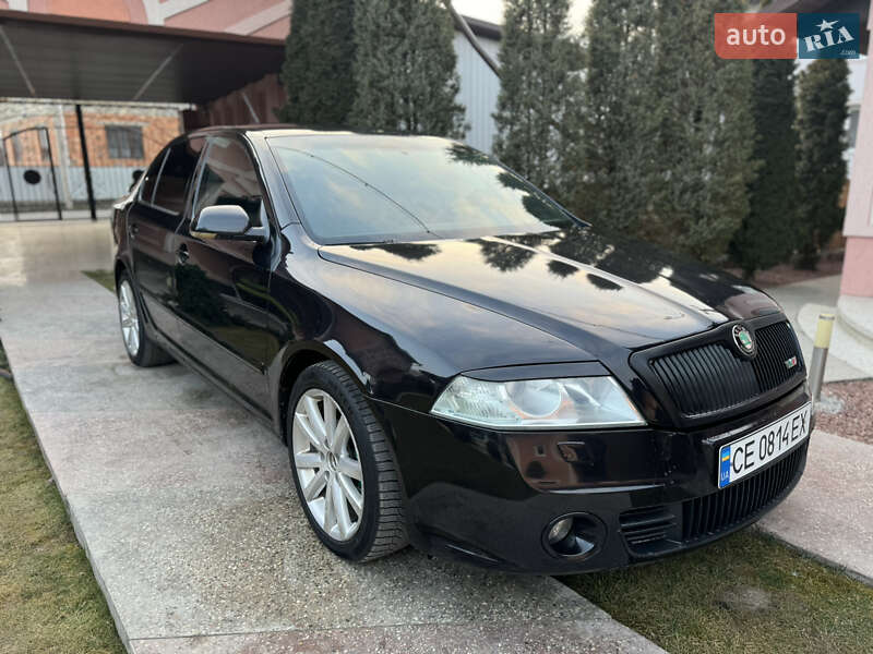 Лифтбек Skoda Octavia 2006 в Черновцах