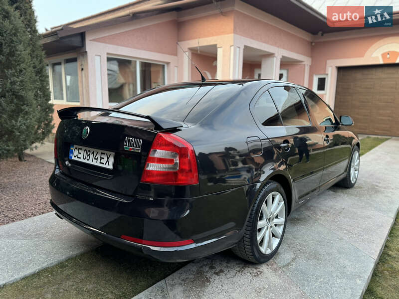 Лифтбек Skoda Octavia 2006 в Черновцах