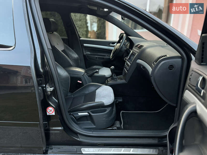 Лифтбек Skoda Octavia 2006 в Черновцах