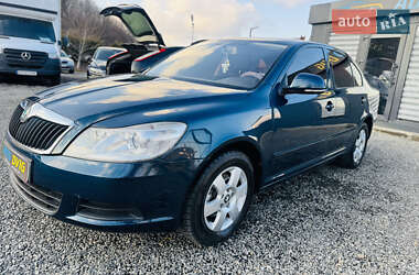 Лифтбек Skoda Octavia 2012 в 