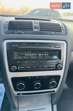 Лифтбек Skoda Octavia 2012 в 