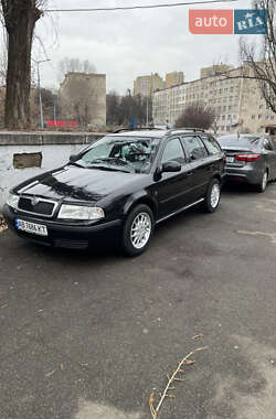 Універсал Skoda Octavia 2009 в Києві