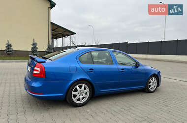 Лифтбек Skoda Octavia 2006 в Луцке