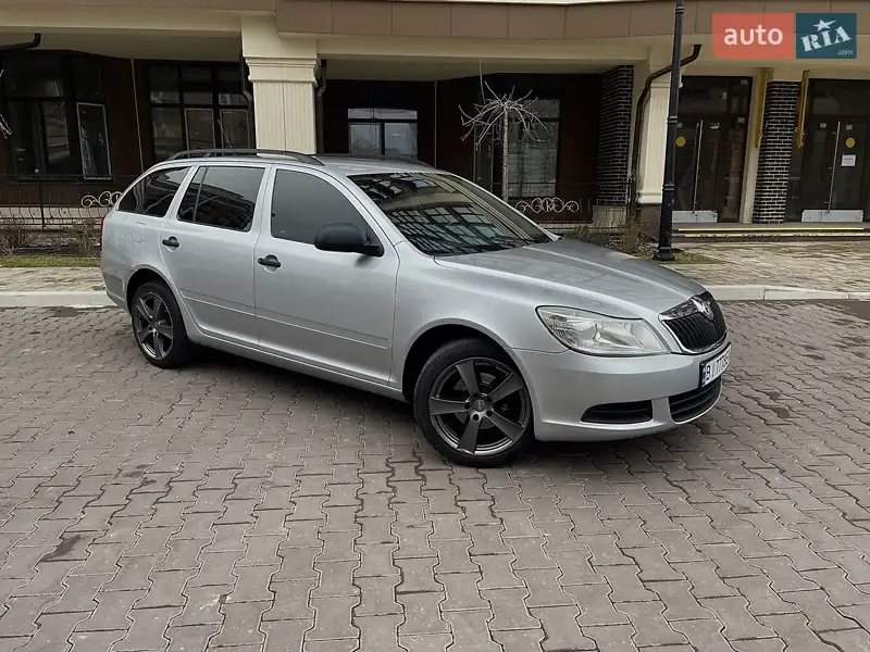 Універсал Skoda Octavia 2011 в 