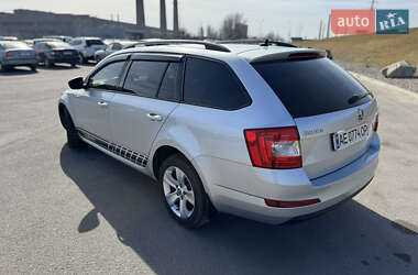 Универсал Skoda Octavia 2015 в 