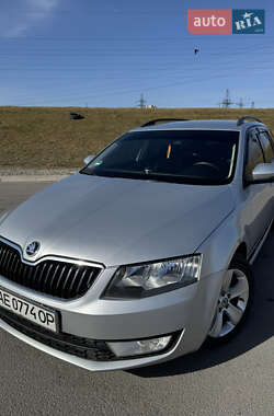 Универсал Skoda Octavia 2015 в 