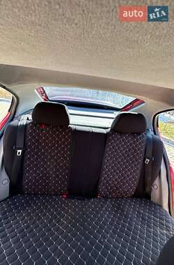 Лифтбек Skoda Octavia 1996 в 