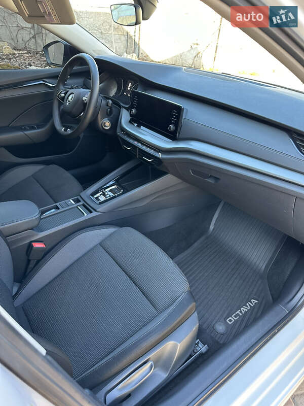 Ліфтбек Skoda Octavia 2020 в Кривому Розі