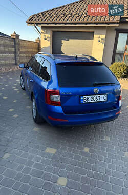 Универсал Skoda Octavia 2016 в 