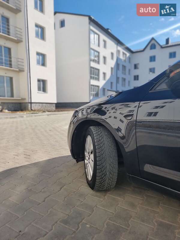 Універсал Skoda Octavia 2015 в Самборі