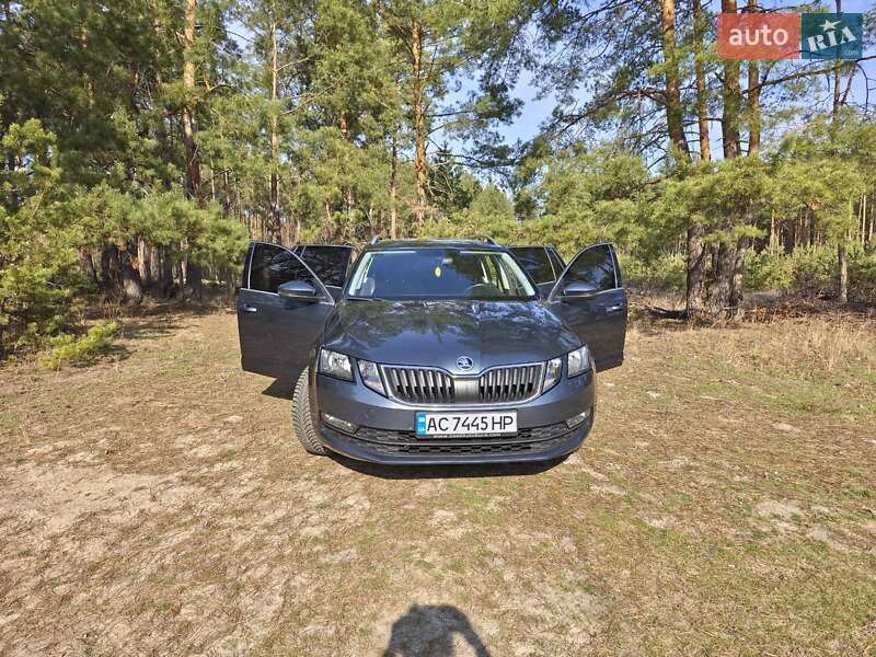 Универсал Skoda Octavia 2017 в Черкассах