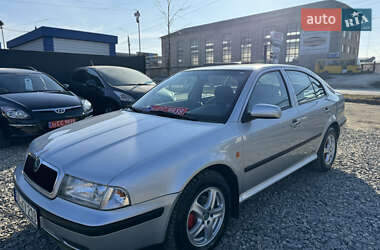 Лифтбек Skoda Octavia 2000 в Ивано-Франковске