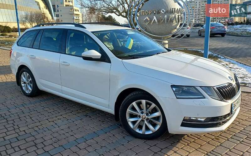 Универсал Skoda Octavia 2019 в Южном