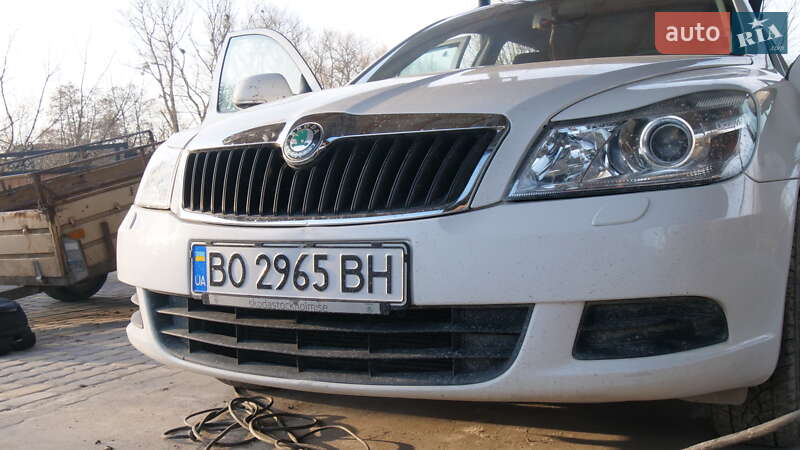 Універсал Skoda Octavia 2011 в Бережанах