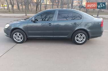 Лифтбек Skoda Octavia 2011 в 