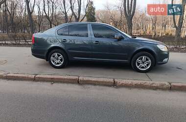 Лифтбек Skoda Octavia 2011 в 