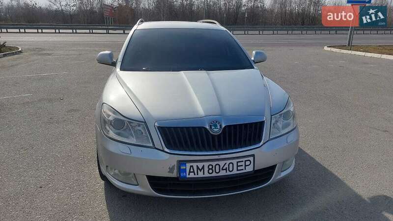 Универсал Skoda Octavia 2011 в Звягеле