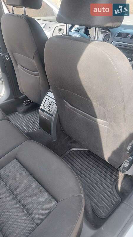 Универсал Skoda Octavia 2011 в Звягеле