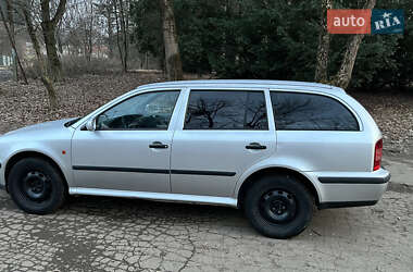 Универсал Skoda Octavia 1998 в 