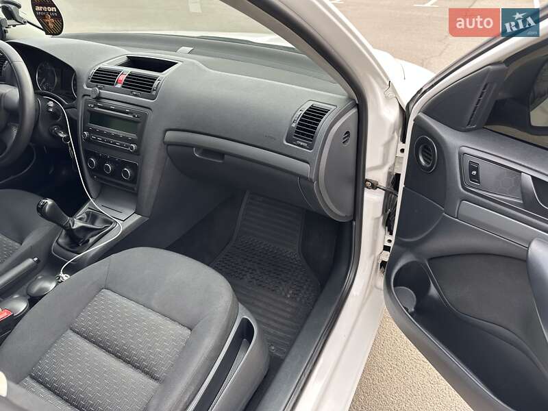 Универсал Skoda Octavia 2012 в Луцке