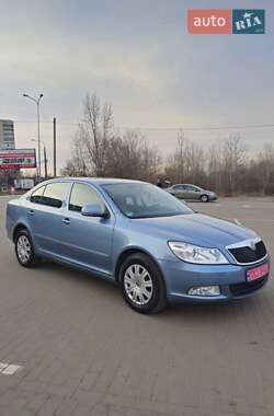 Лифтбек Skoda Octavia 2009 в Сумах