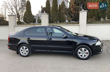 Лифтбек Skoda Octavia 2006 в Виноградове