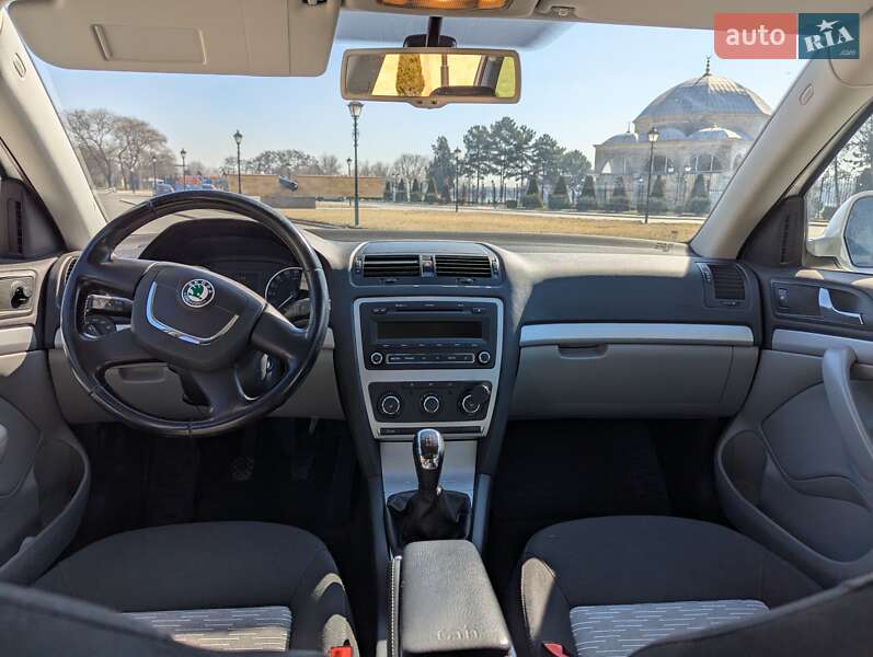 Универсал Skoda Octavia 2012 в Измаиле