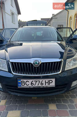 Універсал Skoda Octavia 2012 в Жовкві